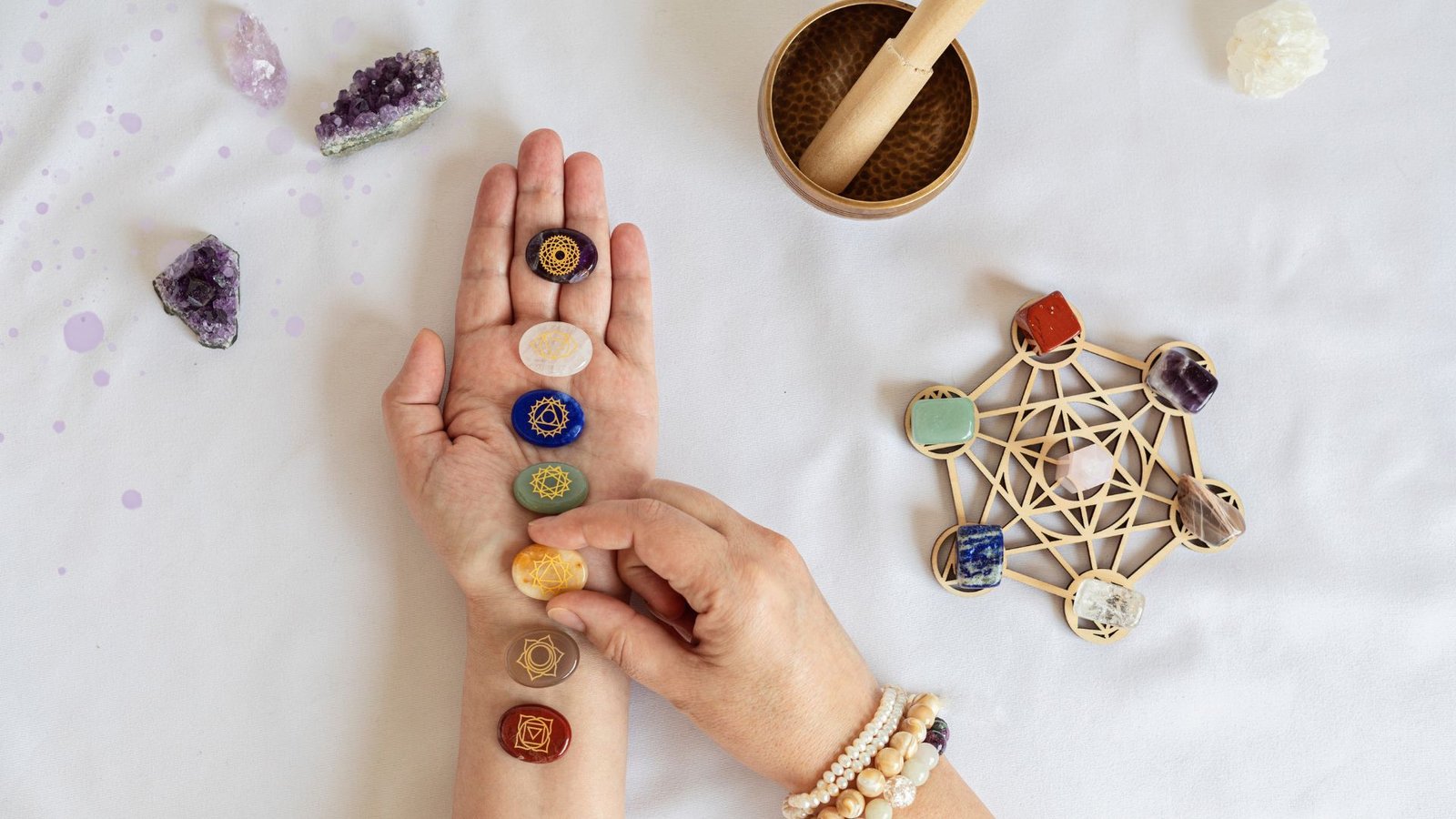 7 Ways to Integrate Crystal Healing into Your Reiki Practice